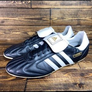 SOLD Men’s Adidas Classic Adi Nova Soccer Shoes